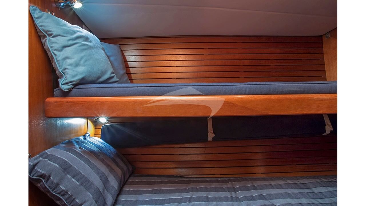 Upper & Lower guest berths