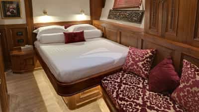 Guest Cabin