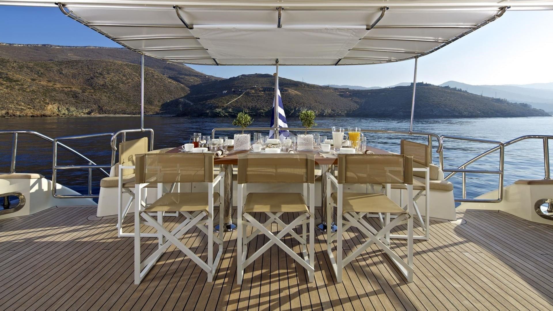 Aft Deck Dining