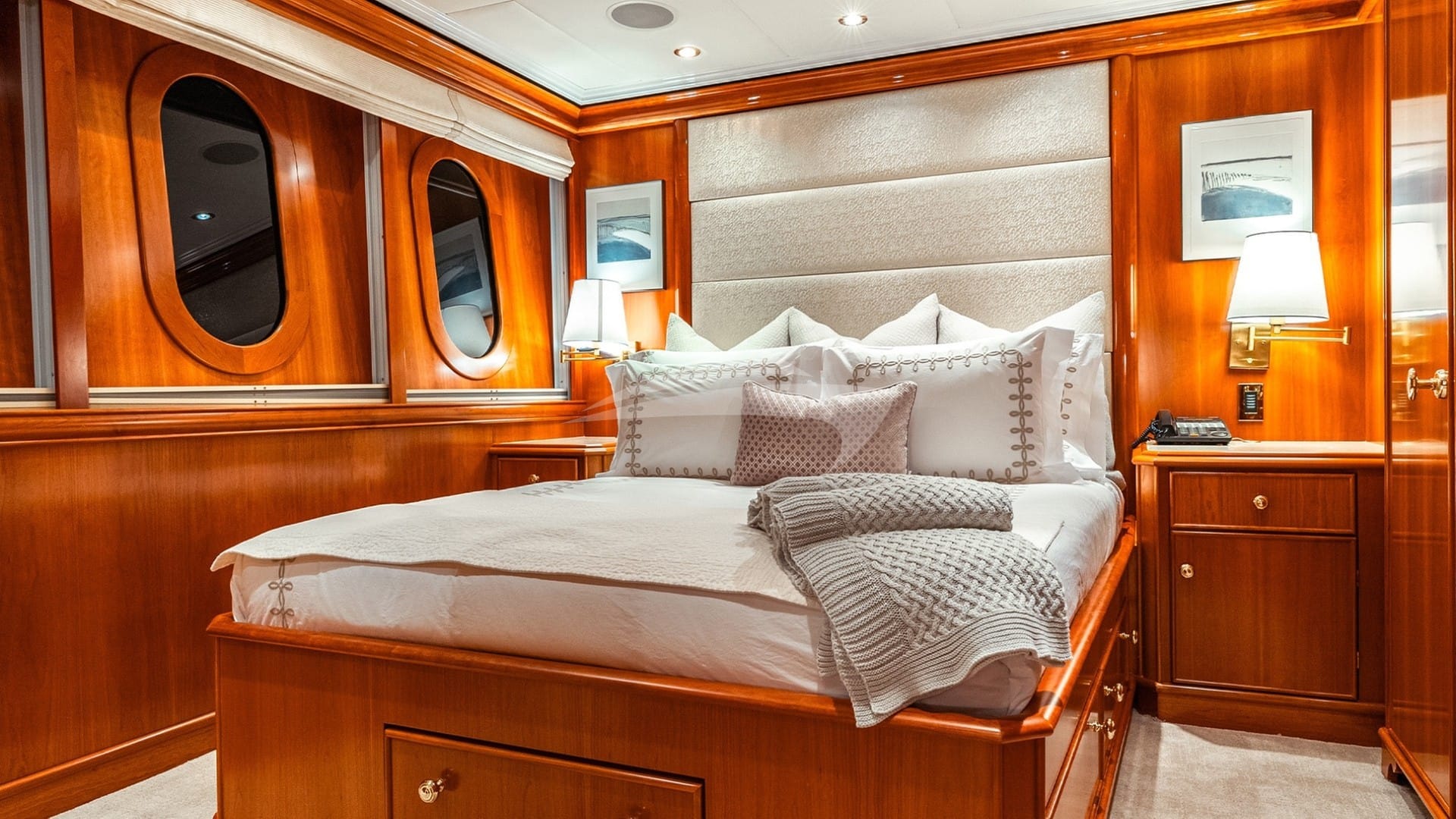 Queen Guest Stateroom