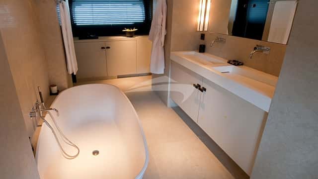 LATITUDE yacht charter photo 4