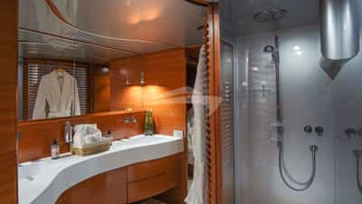Owner's en suite