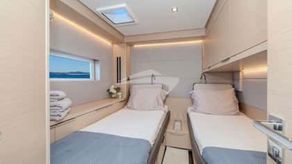 BLACK CAVIAR 17m sailing yacht charter, photo 9