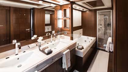 TAIL LIGHTS 35m motor yacht charter, photo 12