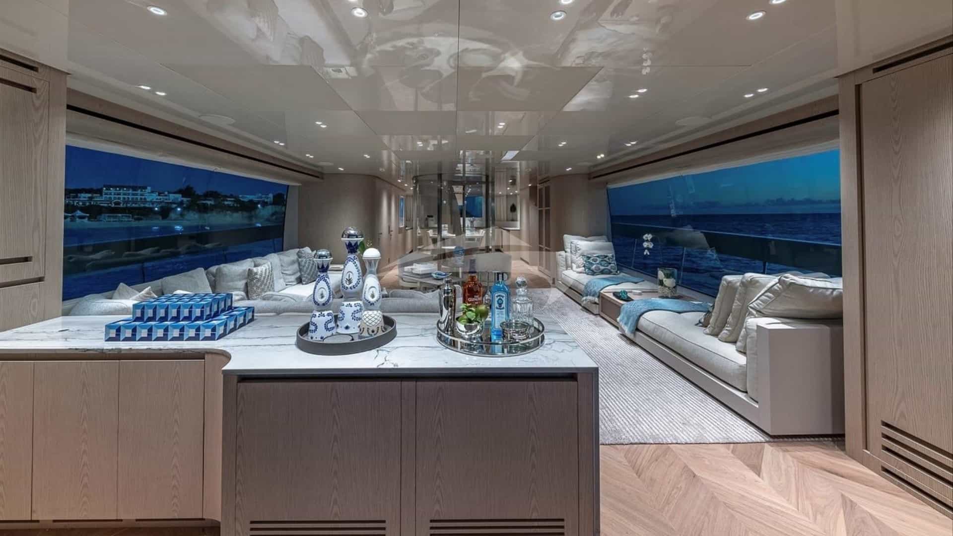 Main Deck Lounge