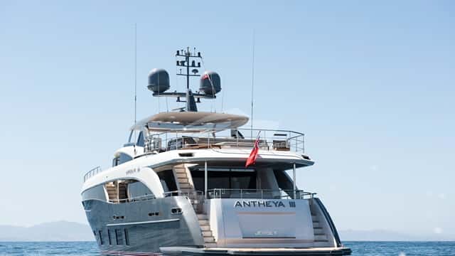 ANTHEYA III yacht charter photo 3