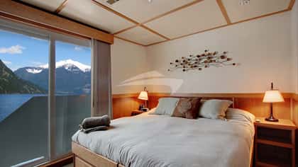 SAFARI QUEST 37m motor yacht charter, photo 8