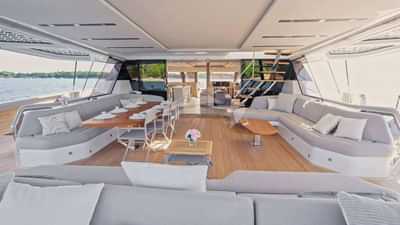 Aft Deck Seating