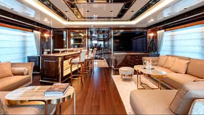Upper Deck Lounge