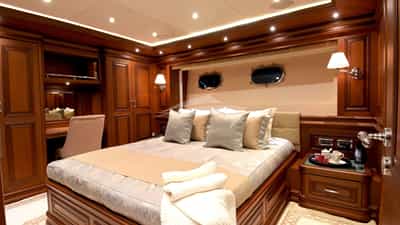 Queen Guest Stateroom