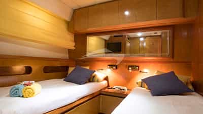Twin Cabin