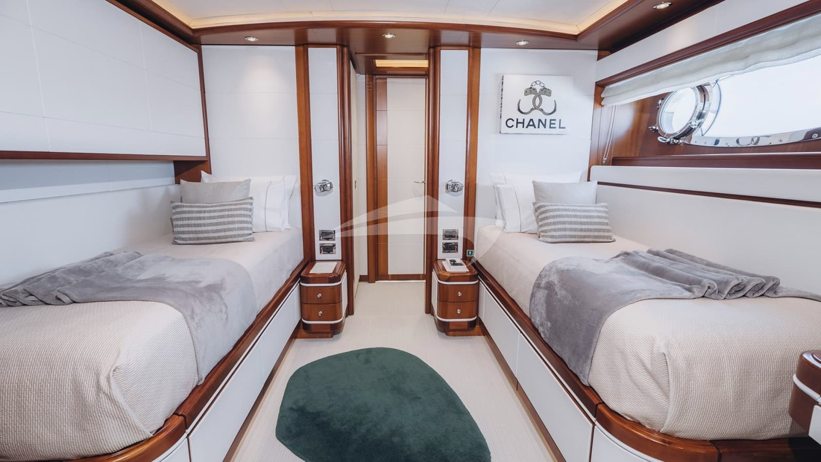 BUNKER, photo from the yacht portfolio 15