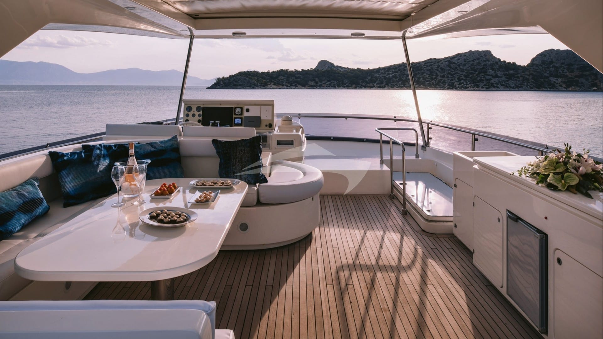 Sundeck Seating