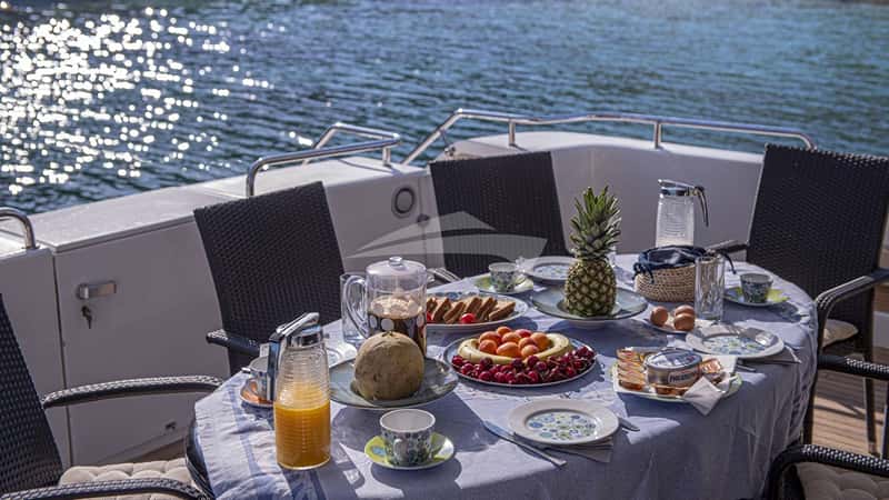 WISH 27m motor yacht charter, photo 6