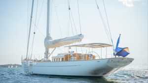 Yacht Charter AURELIUS With Worth Avenue Yachts