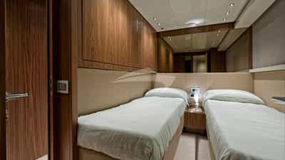 Twin guest cabin