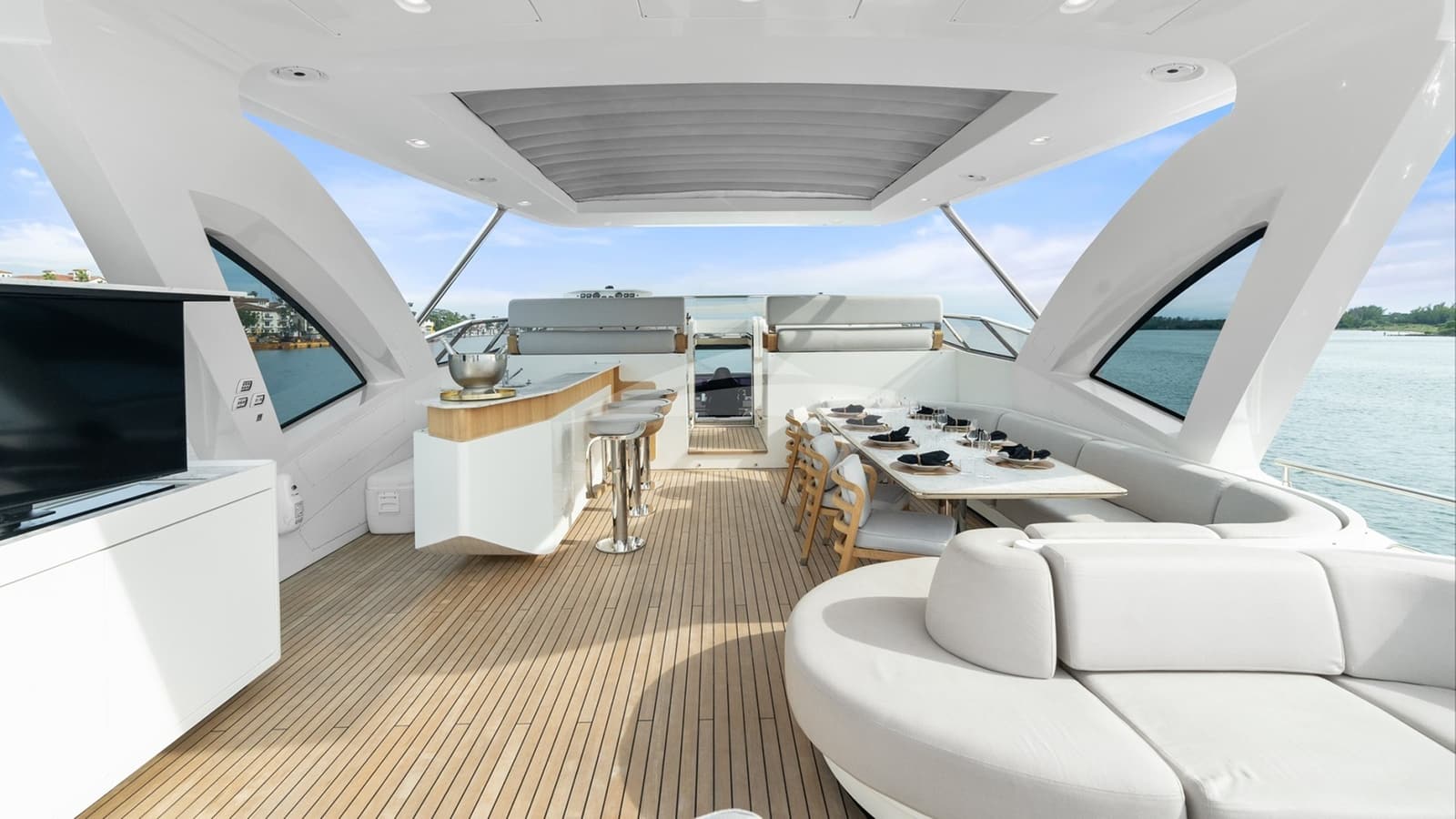 FREEDOME, photo from the yacht portfolio 20