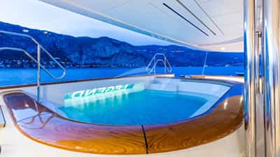 Jacuzzi