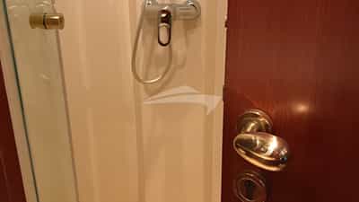 Vip guest shower