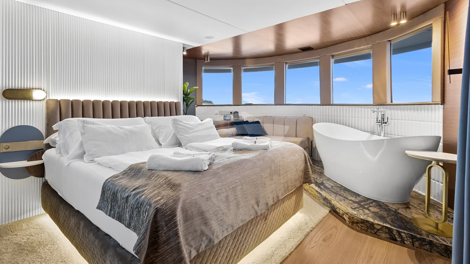 BELLA, photo from the yacht portfolio 26