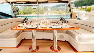 THANDEKA - Cockpit Seating