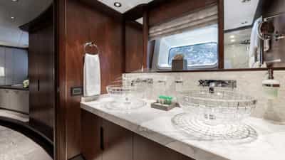 Master en suite with his and her sinks and a shower