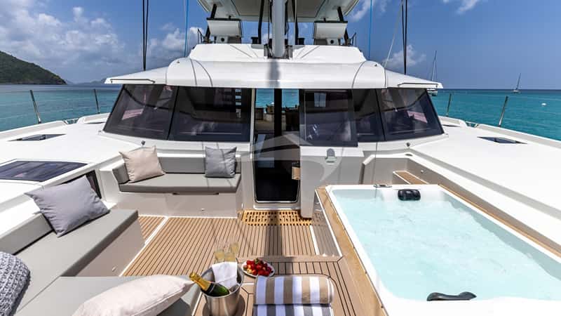 LIQUID SKY 20m sailing yacht charter, photo 10