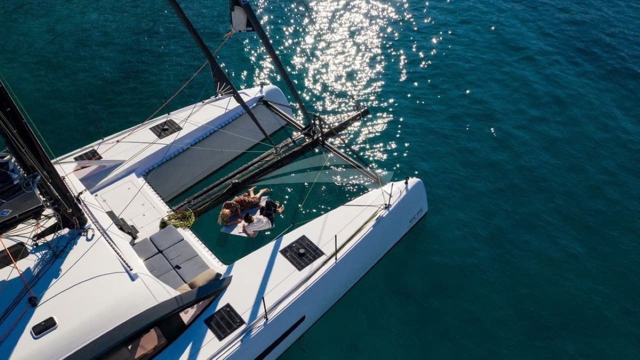 IZENAH 5, photo from the yacht portfolio 10