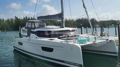 VIVE L'AMOUR 12m sailing yacht charter, photo 11