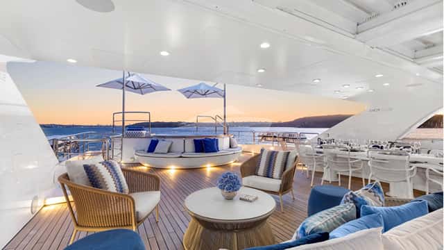 MISCHIEF yacht charter photo 3