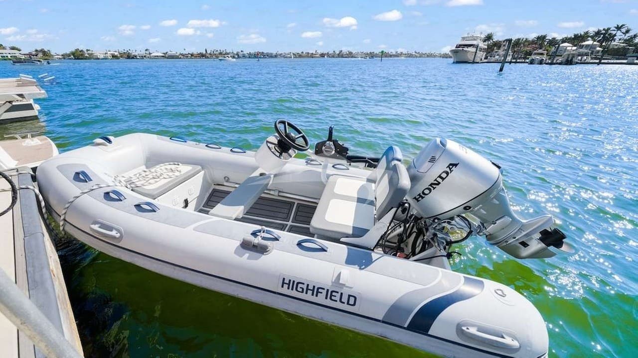 HALCYON, photo from the yacht portfolio 13
