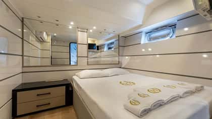 BEYEFENDI H 27m motor yacht charter, photo 12