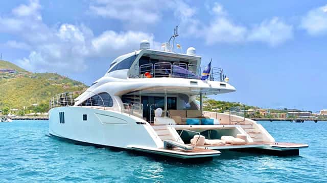 CASA BLANCA yacht charter photo 5