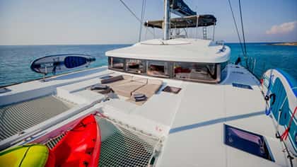 ELVIRA 52 16m sailing yacht charter, photo 10
