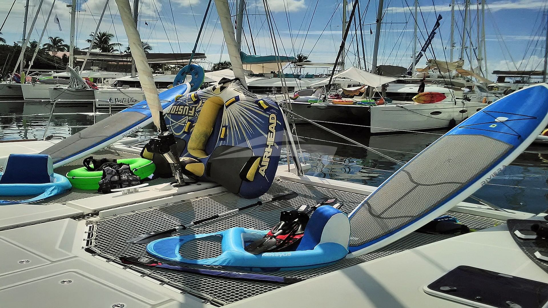 Plenty of water toys!