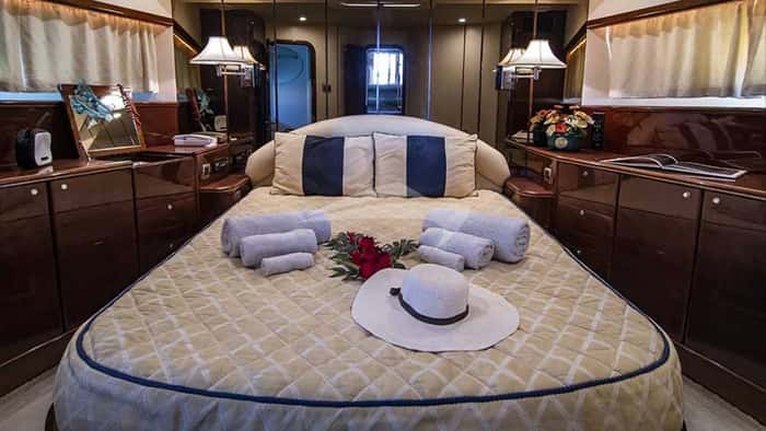 ESPERANZA 21m motor yacht charter, photo 2
