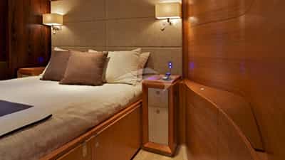 Double Cabin