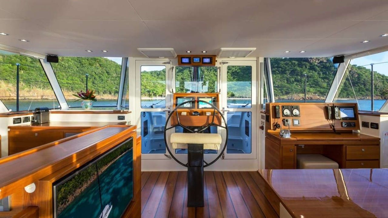 Saloon and Interior Helm