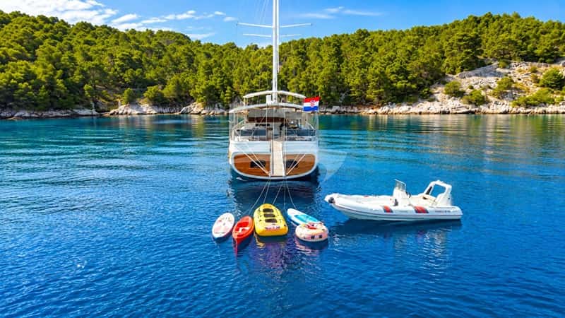 SIRENA 28m sailing yacht charter, photo 6