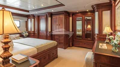 VIP Cabin