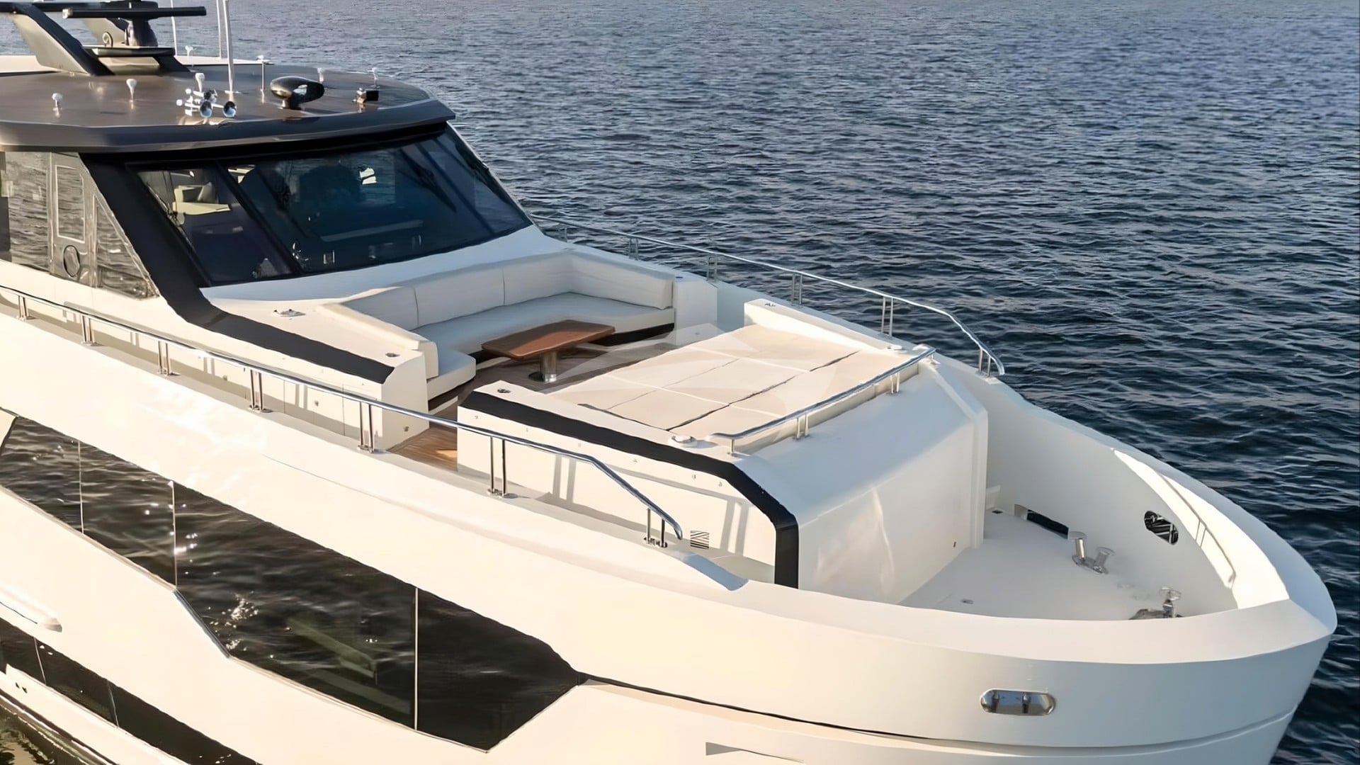 Foredeck Seating and Sunpads