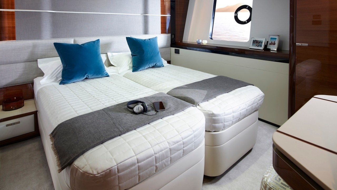 Twin Cabin