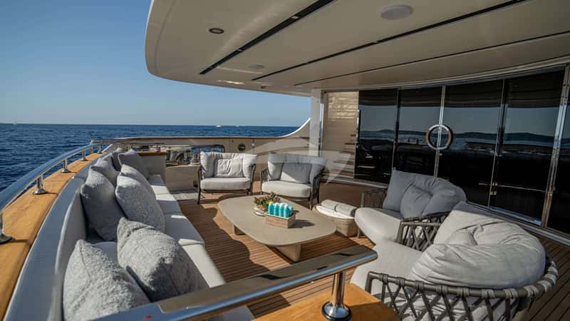 LANCE 38m motor yacht charter, photo 5