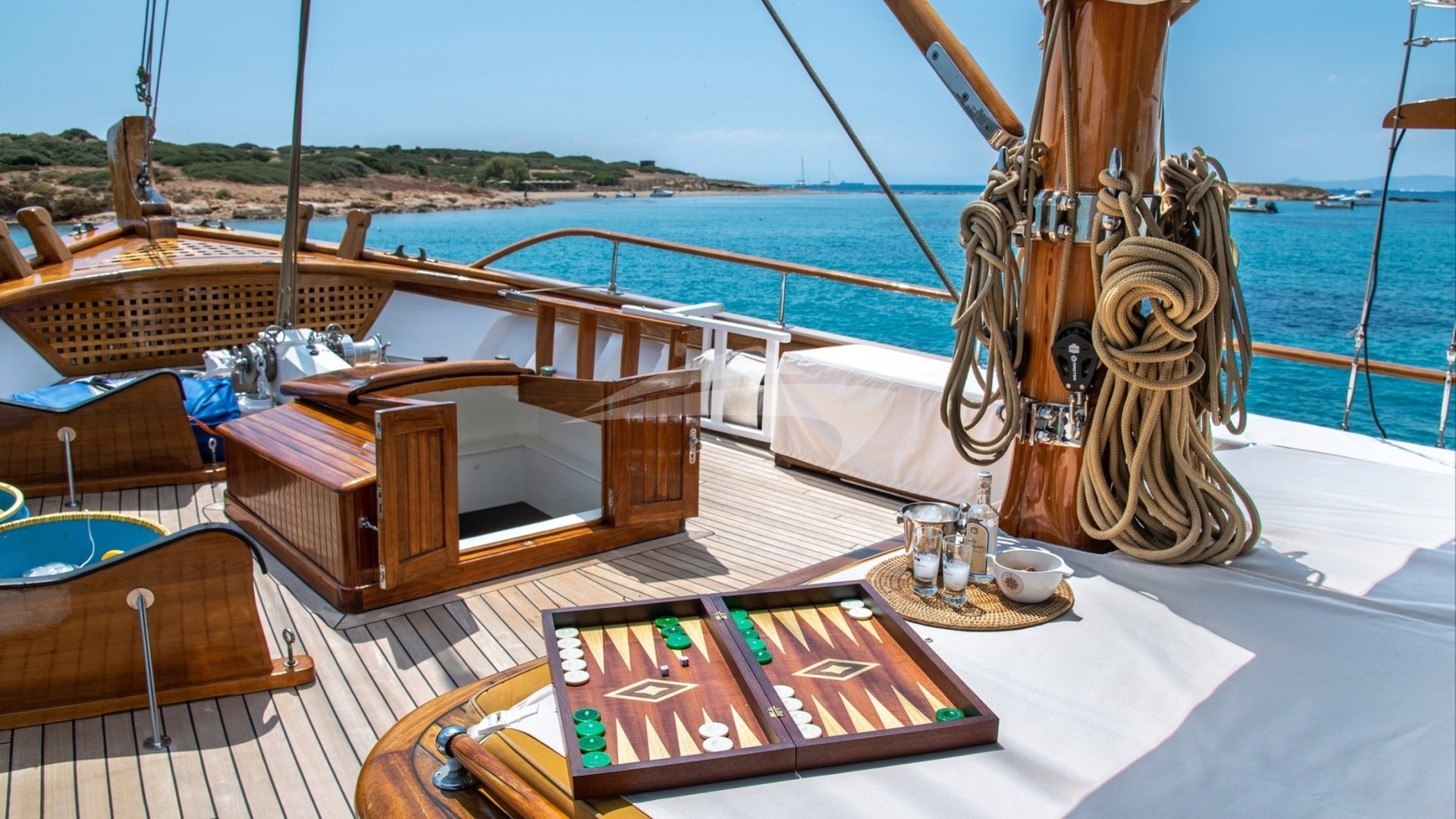 Deck