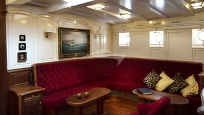 Saloon