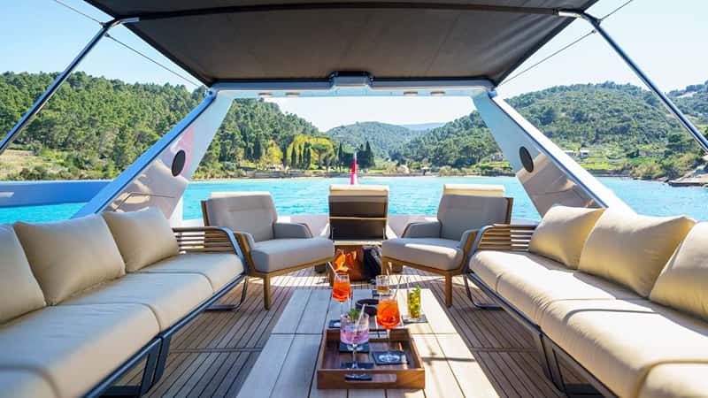 PHANTOM 26m motor yacht charter, photo 7