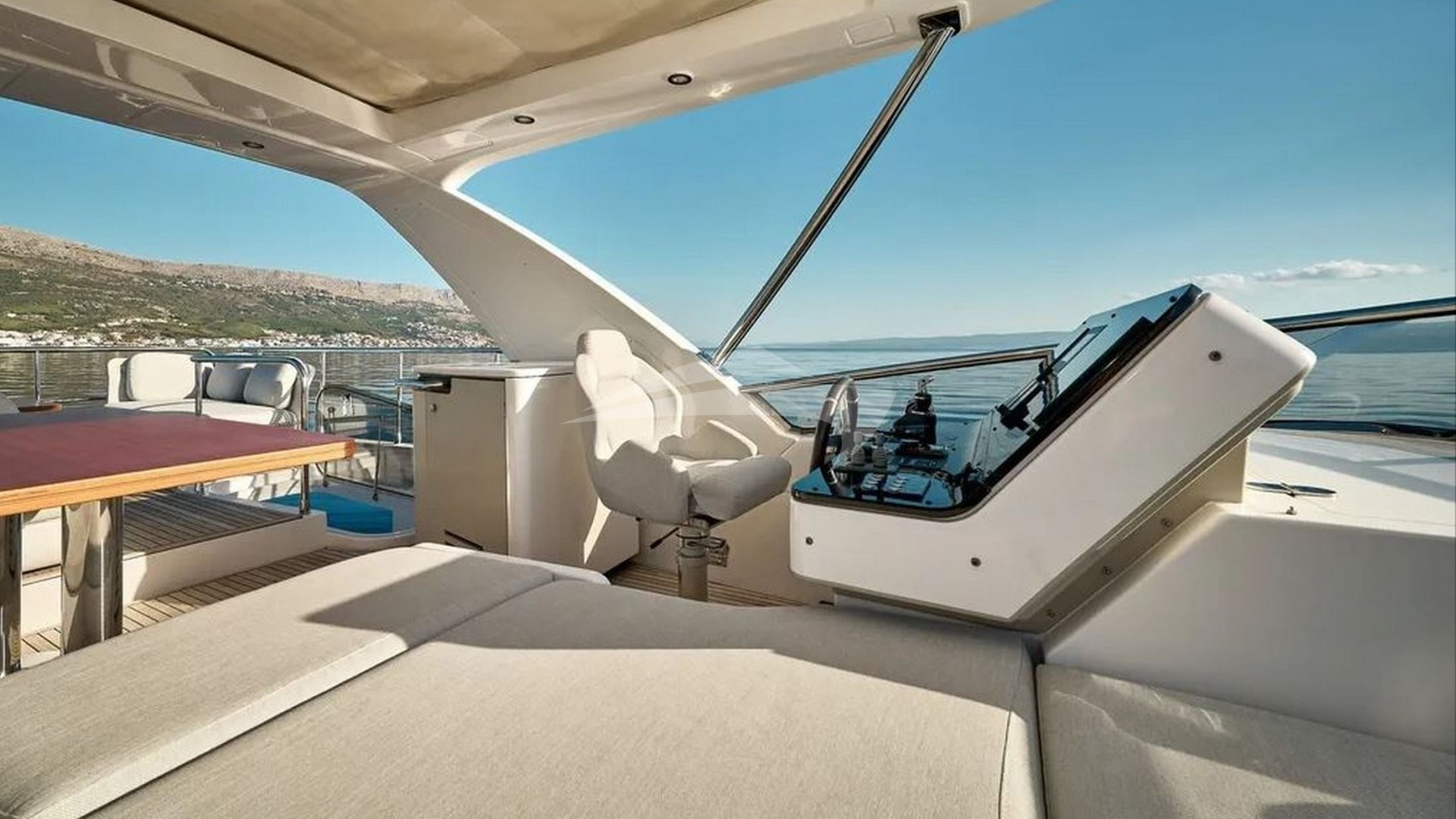 Flybridge
