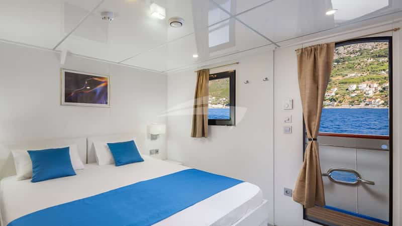AMALIA 39m motor yacht charter, photo 6