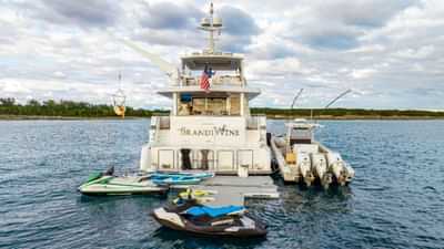 BRANDI WINE Beach Club