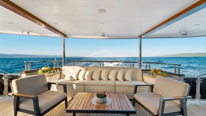 Deck Seating